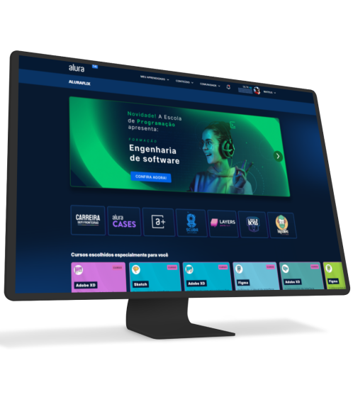 Um monitor e um celular com o Alura+ aberto.